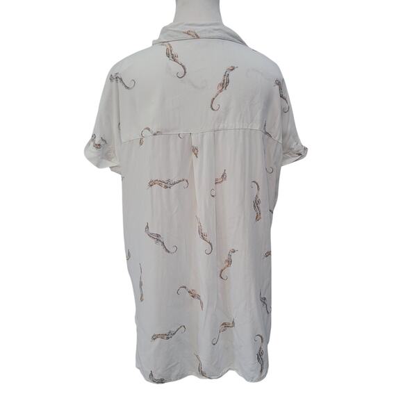 Jane + Delancey Size L Seahorse Button Up Shirt Nautical Lightweight Summer - Picture 4 of 10